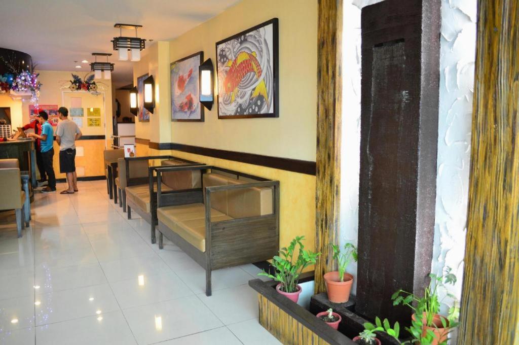 Hotel Sogo Edsa Caloocan Esterno foto