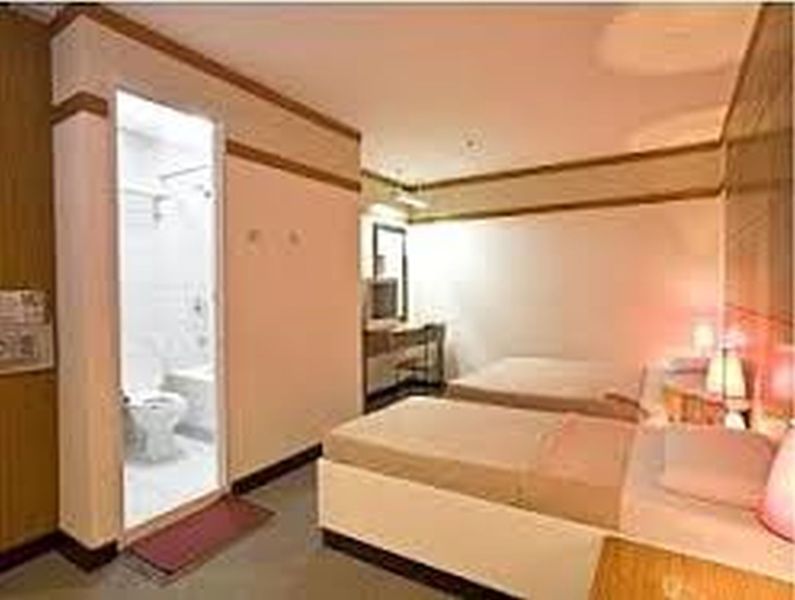 Hotel Sogo Edsa Caloocan Esterno foto